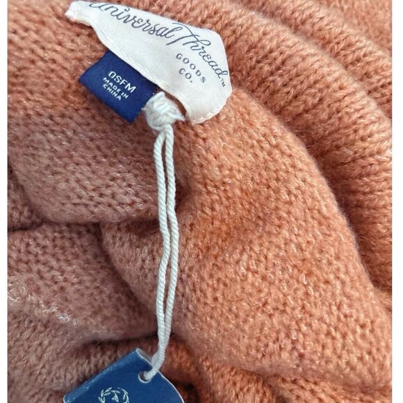 NWT Universal Thread OSFM Acrylic Turtle Neck Knit Poncho Sweater - Picture 4 of 5